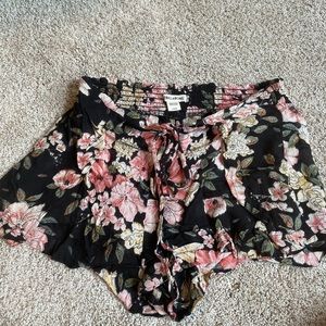 Billabong floral tie flowy shorts